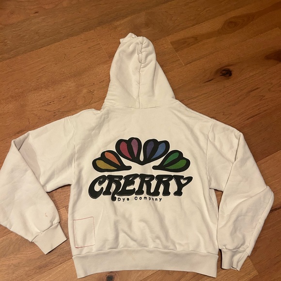 Cherry LA Cream Zip-Up Hoodie - Picture 4 of 10